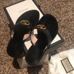 Gucci thong sandal